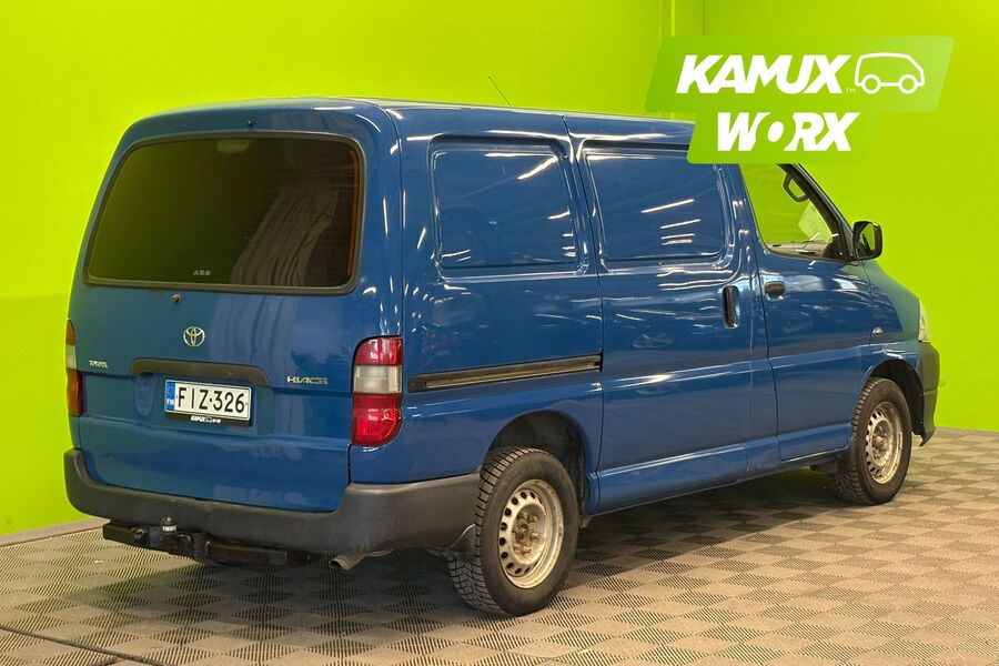 Toyota Hiace vaihtoauto