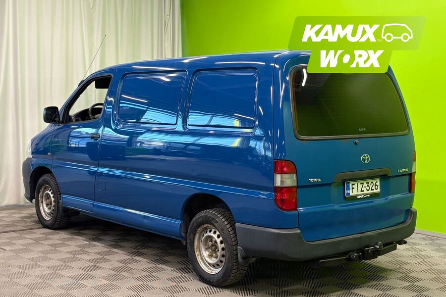 Toyota Hiace vaihtoauto