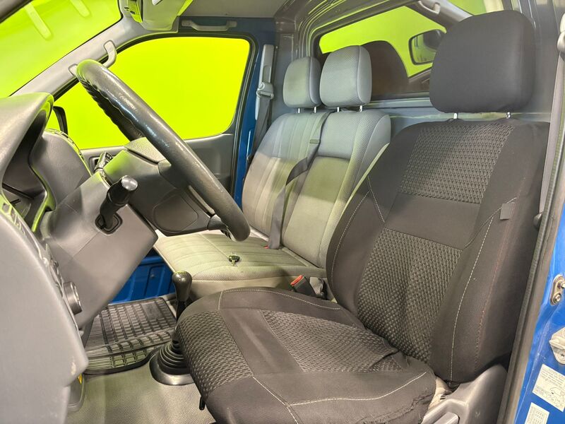 Toyota Hiace vaihtoauto