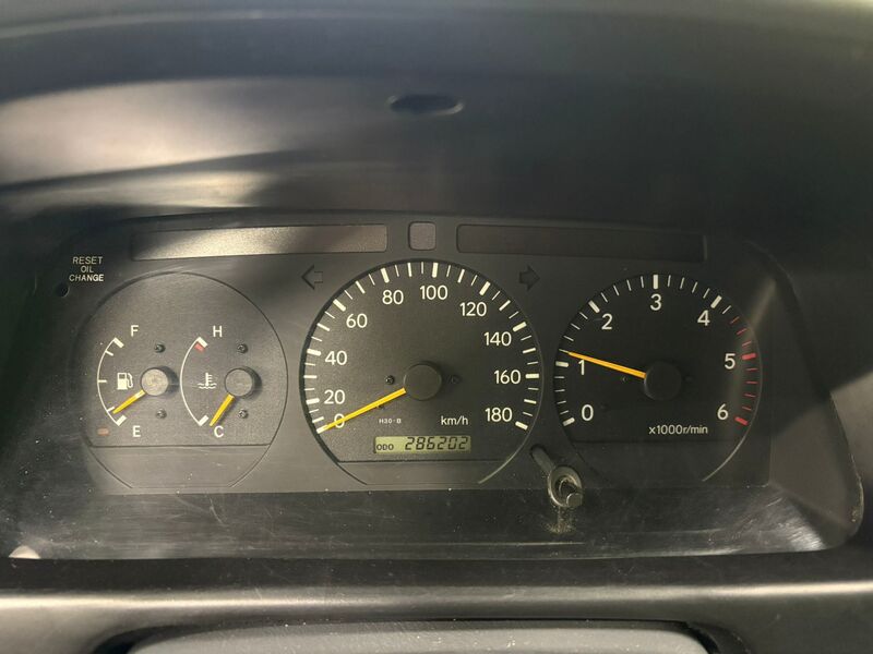 Toyota Hiace vaihtoauto