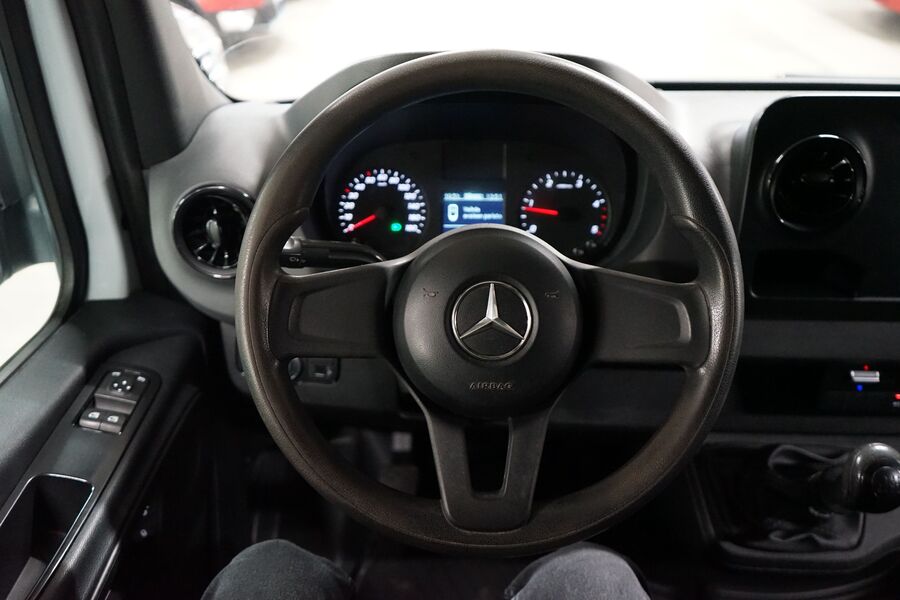 Mercedes-Benz Sprinter vaihtoauto