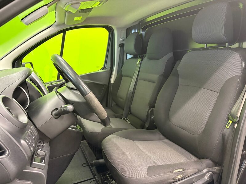 Renault Trafic vaihtoauto