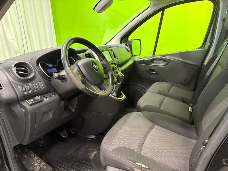 Renault Trafic vaihtoauto