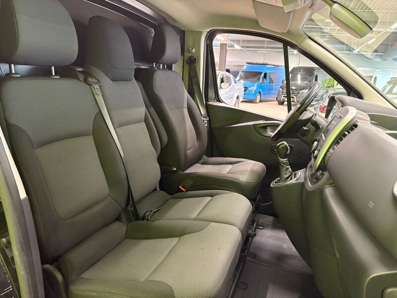 Renault Trafic vaihtoauto