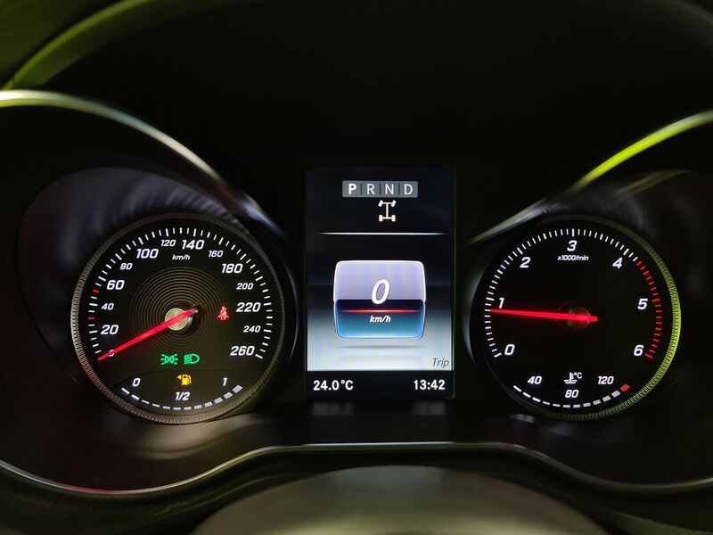 Mercedes-Benz X vaihtoauto