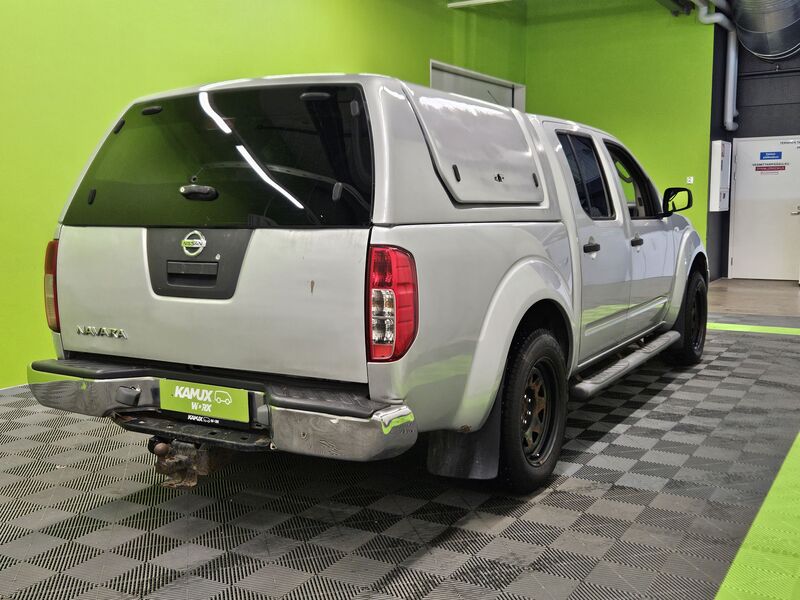 Nissan Navara vaihtoauto