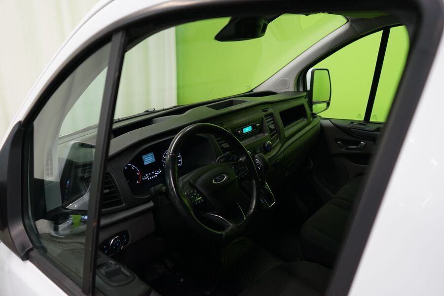 Ford Transit Custom vaihtoauto