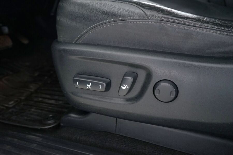 Toyota Land Cruiser vaihtoauto