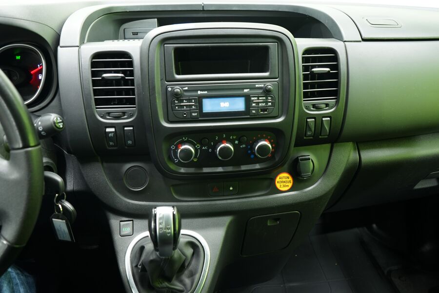 Renault Trafic Combi vaihtoauto