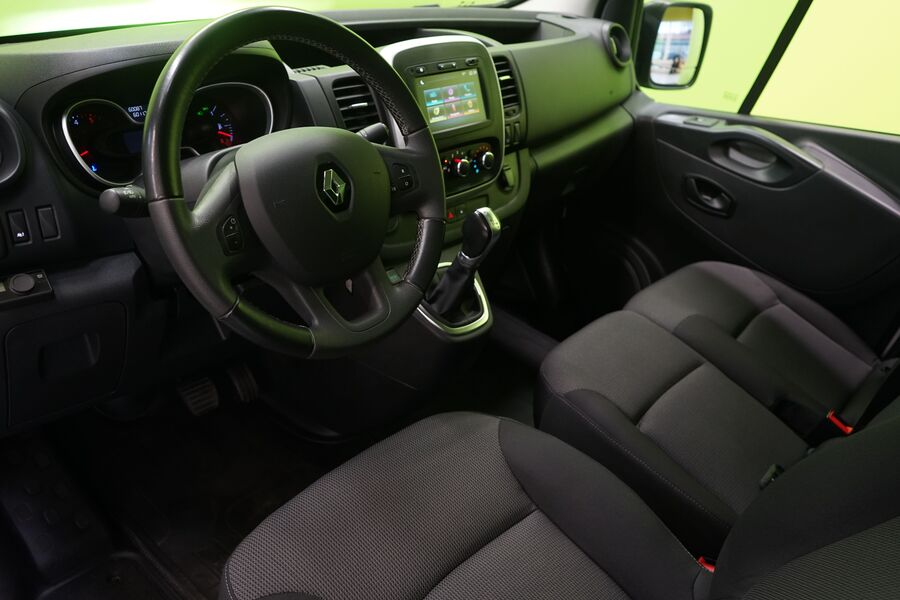 Renault Trafic vaihtoauto