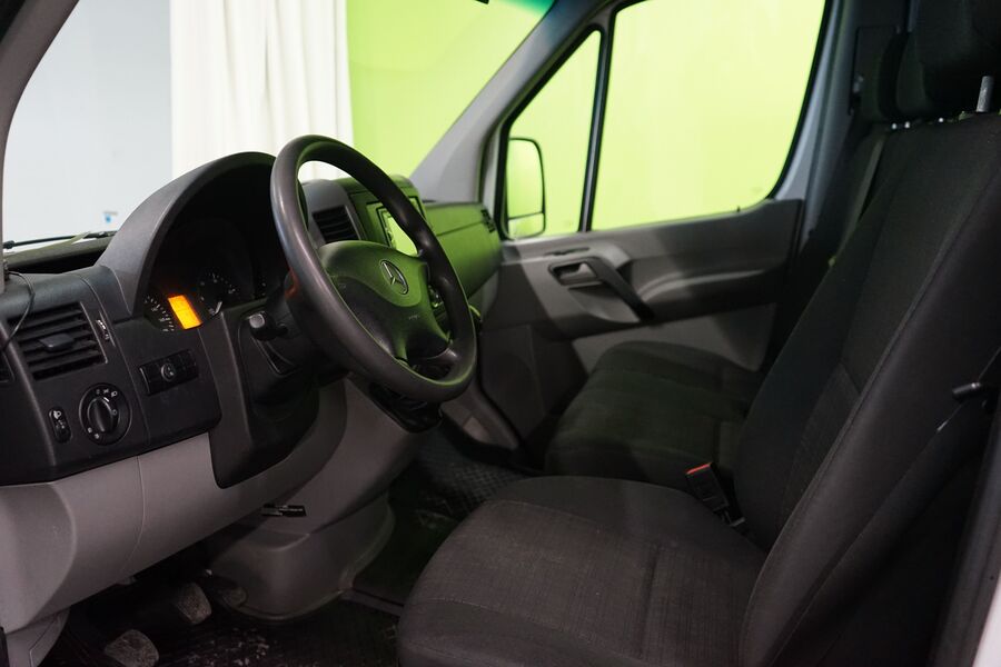 Mercedes-Benz Sprinter vaihtoauto