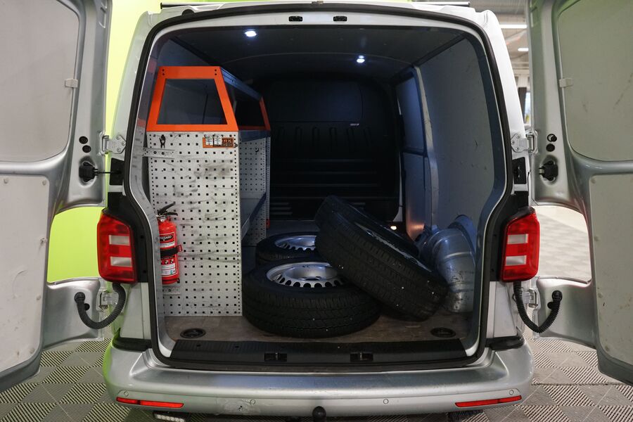 Volkswagen Transporter vaihtoauto