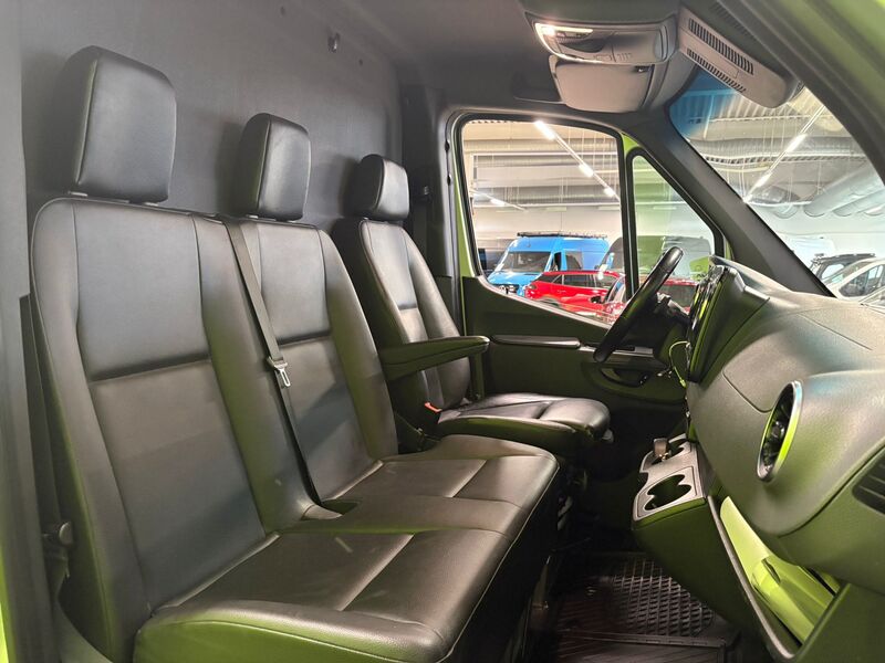 Mercedes-Benz Sprinter vaihtoauto