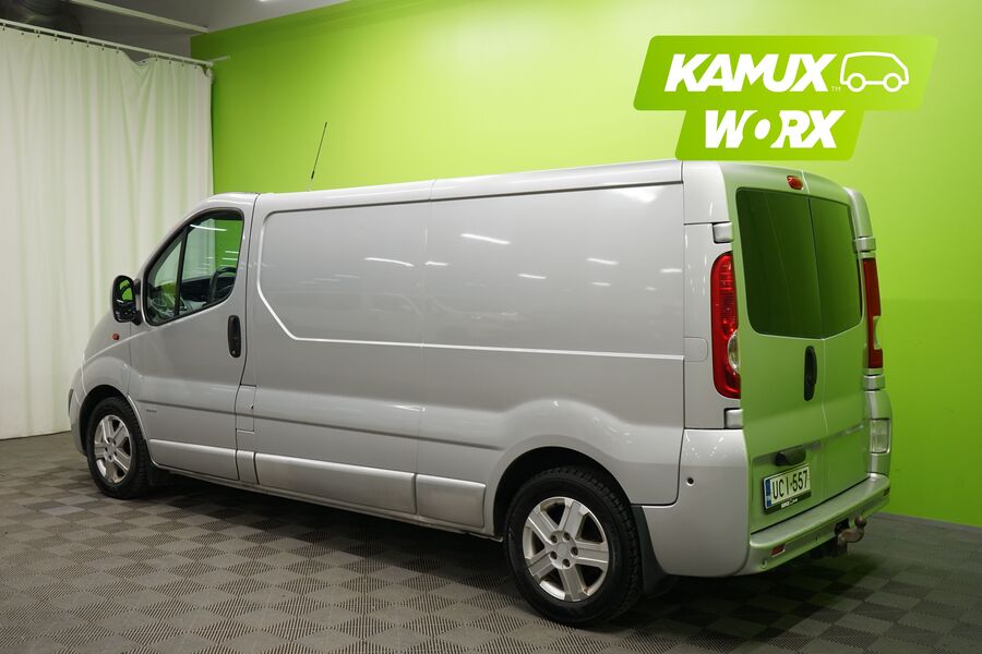 Opel Vivaro vaihtoauto