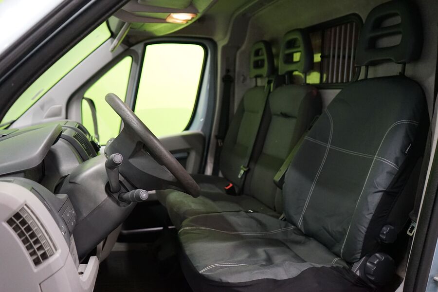 Peugeot Boxer vaihtoauto