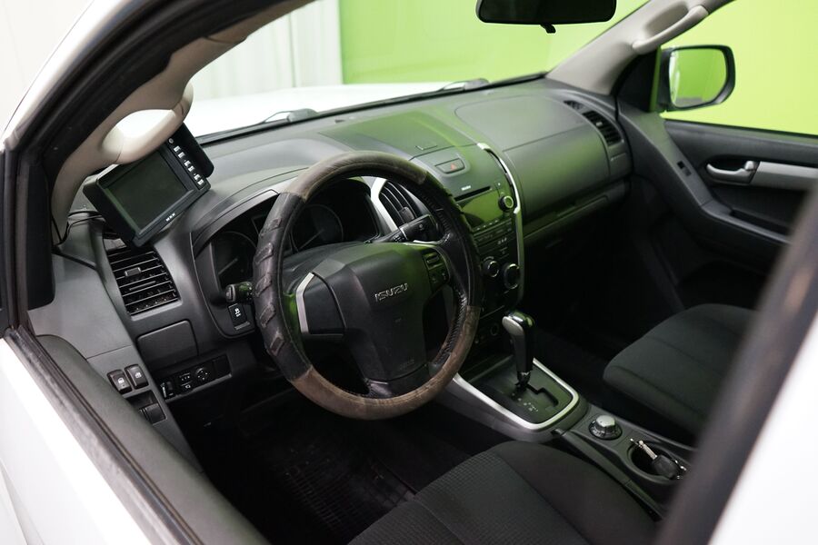 Isuzu D-Max vaihtoauto