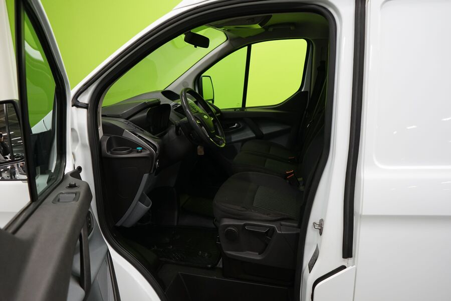 Ford Transit Custom vaihtoauto