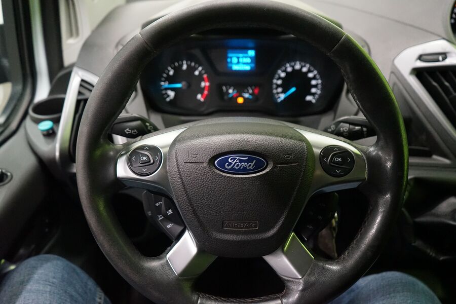 Ford Transit Custom vaihtoauto