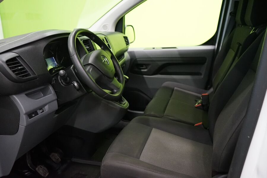Opel Vivaro vaihtoauto