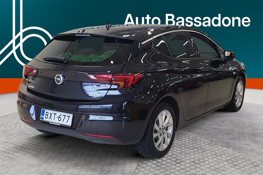 Opel Astra vaihtoauto
