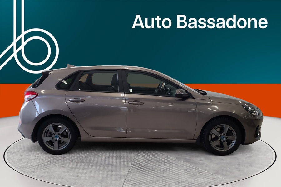 Hyundai i30 Hatchback vaihtoauto