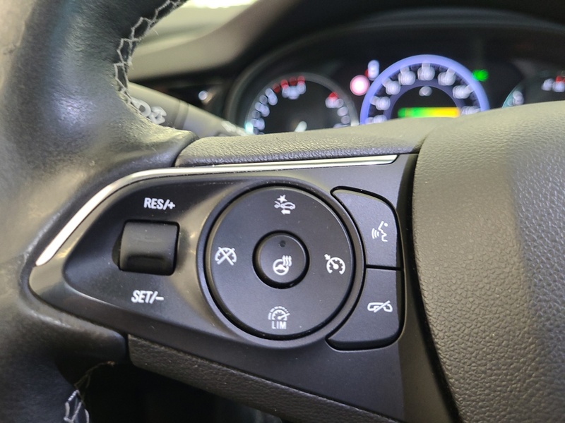 Opel Insignia vaihtoauto