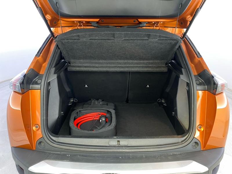 Peugeot e-2008 vaihtoauto