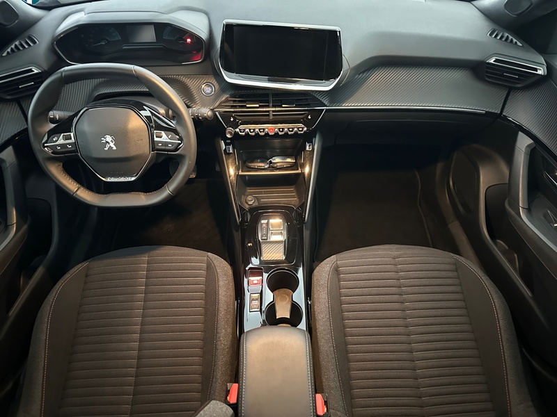 Peugeot e-2008 vaihtoauto