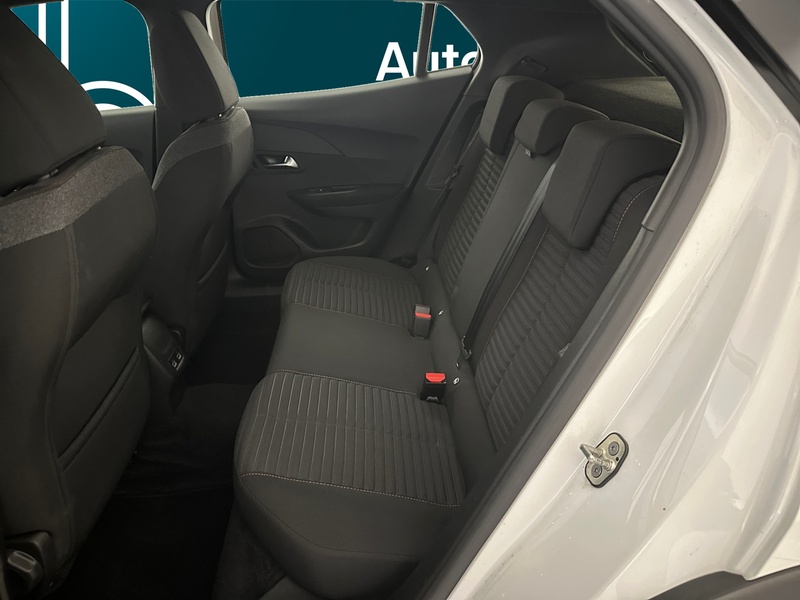 Peugeot e-2008 vaihtoauto