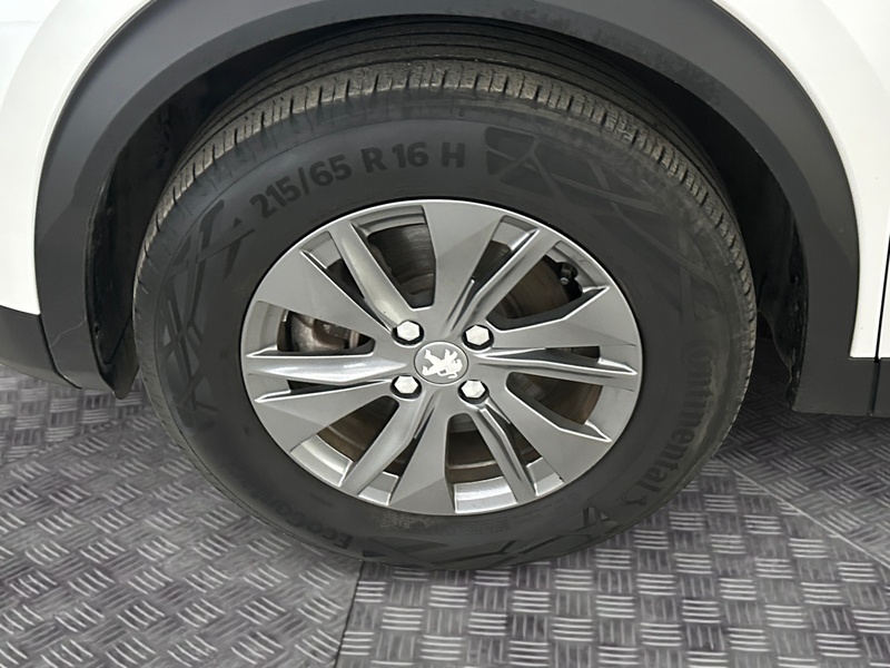 Peugeot e-2008 vaihtoauto