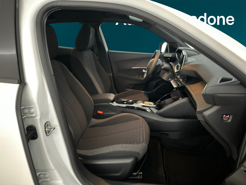 Peugeot e-2008 vaihtoauto