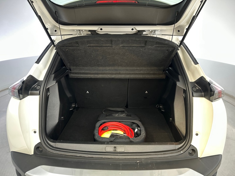 Peugeot e-2008 vaihtoauto