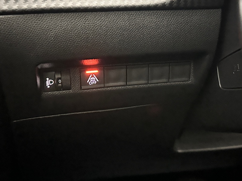 Peugeot e-2008 vaihtoauto