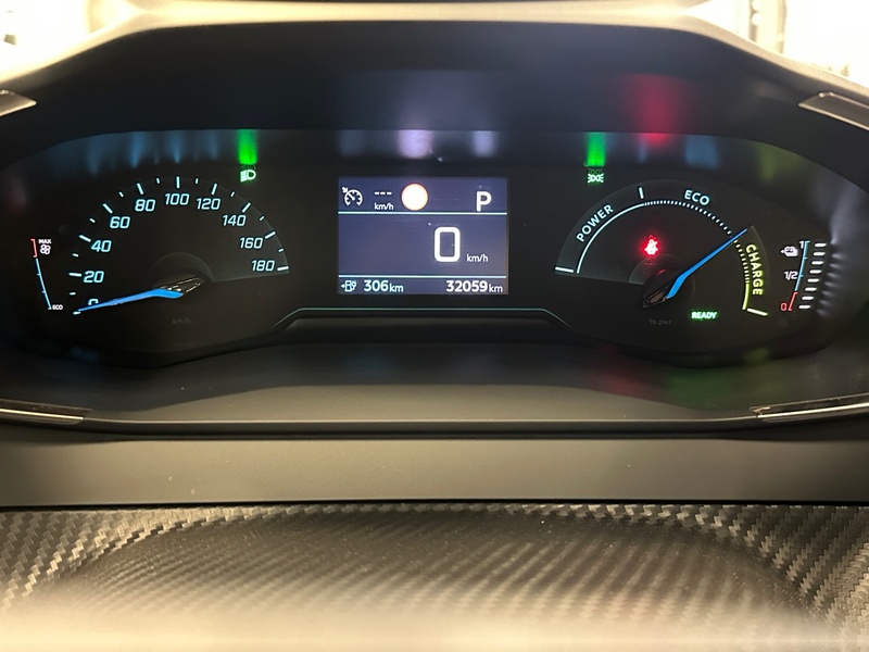 Peugeot e-2008 vaihtoauto