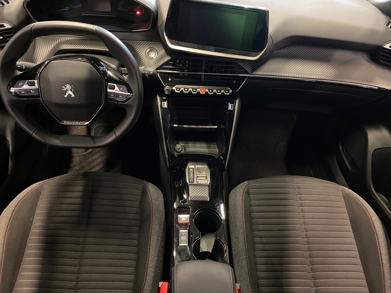 Peugeot e-2008 vaihtoauto