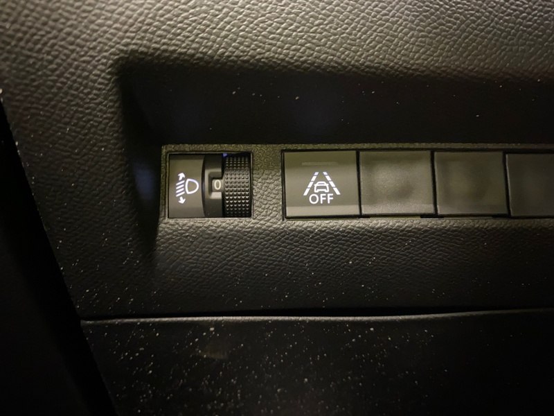 Peugeot e-2008 vaihtoauto