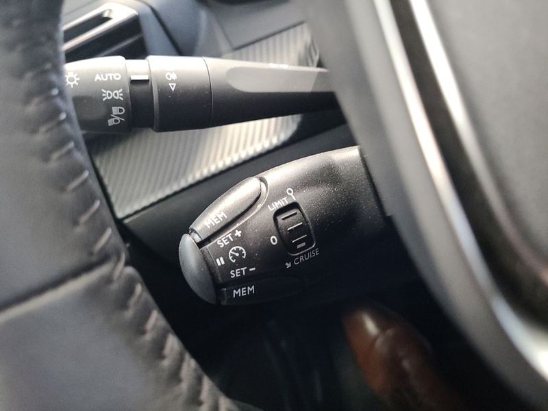 Peugeot e-2008 vaihtoauto