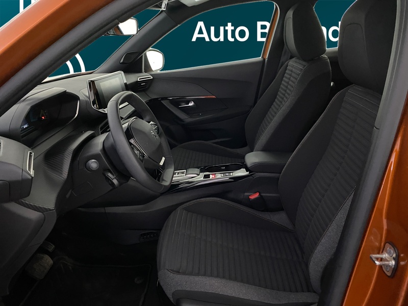 Peugeot e-2008 vaihtoauto