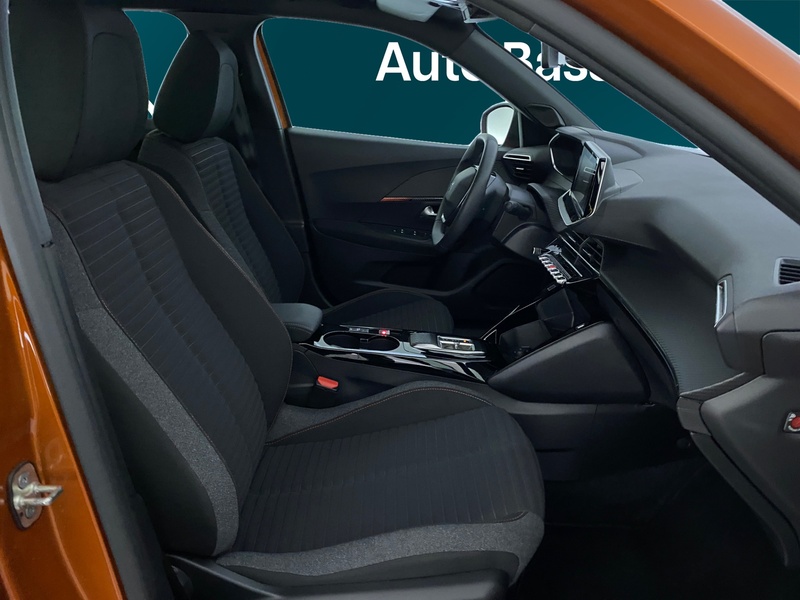 Peugeot e-2008 vaihtoauto