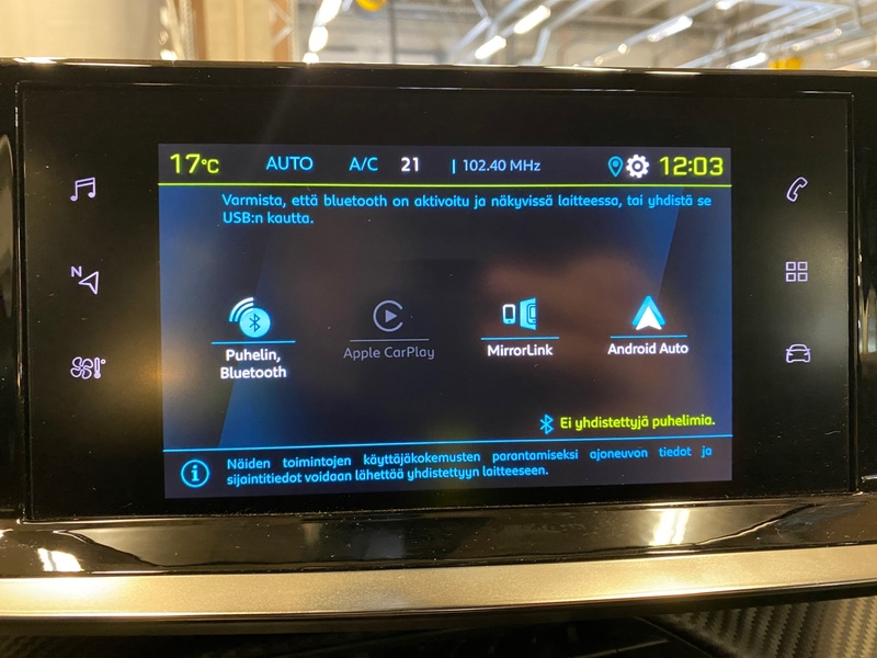 Peugeot e-2008 vaihtoauto