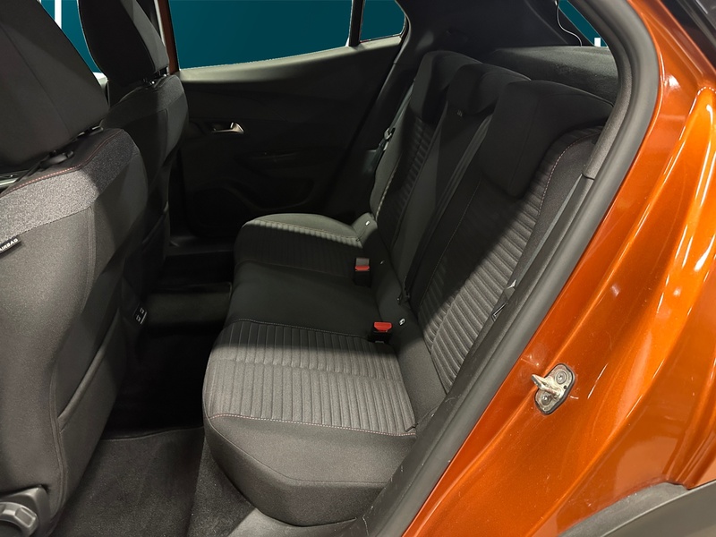 Peugeot e-2008 vaihtoauto