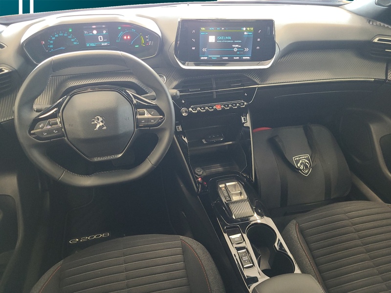 Peugeot e-2008 vaihtoauto