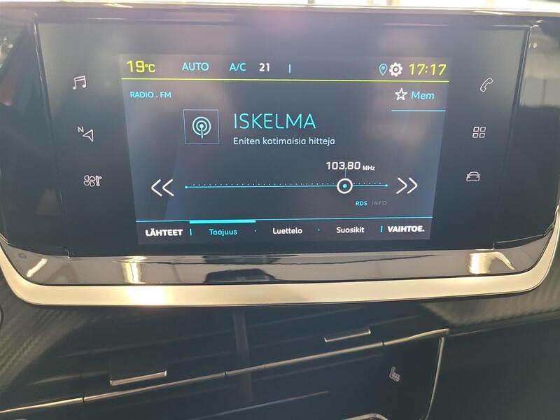 Peugeot e-2008 vaihtoauto