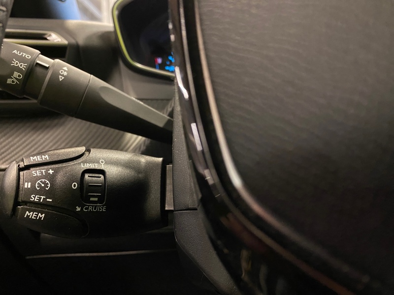 Peugeot e-2008 vaihtoauto