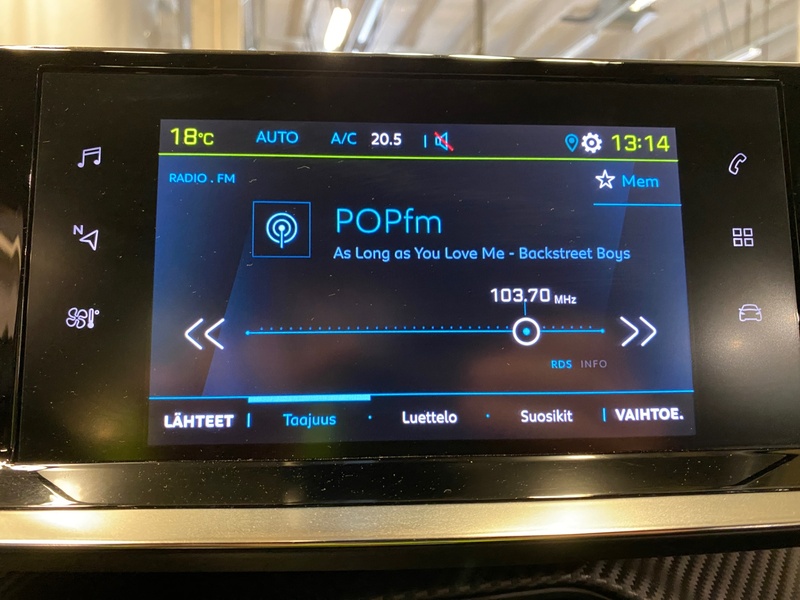 Peugeot e-2008 vaihtoauto