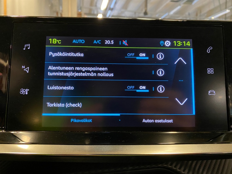 Peugeot e-2008 vaihtoauto