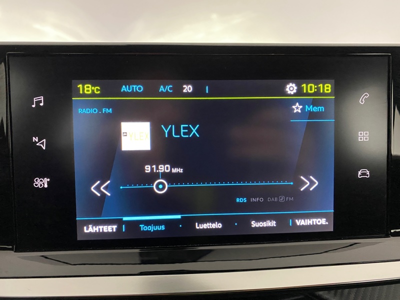 Peugeot e-2008 vaihtoauto