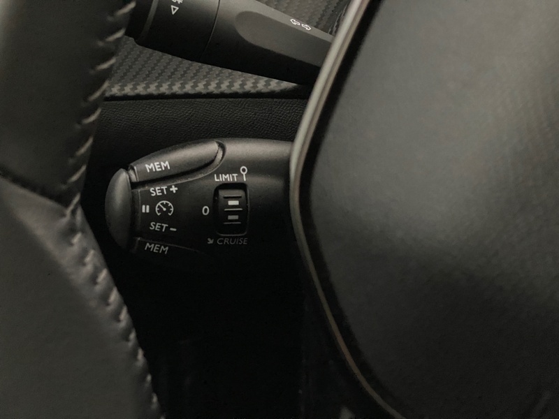 Peugeot e-2008 vaihtoauto