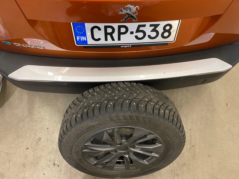 Peugeot e-2008 vaihtoauto