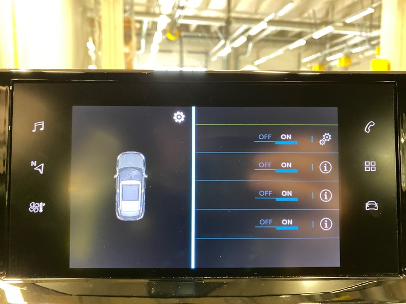 Peugeot e-2008 vaihtoauto